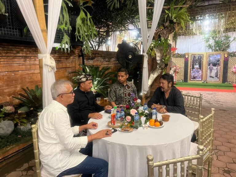 Dandim Klungkung hadiri Happy Wedding Tjokorda Agung Chandra Aditya Dan Siti Rahmah Sari Ramadhani