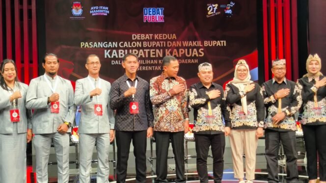 
					BARU SEHARI MENJABAT, DANDIM 1011 KUALA KAPUAS MENGHADIRI DEBAT PUBLIK CALON BUPATI DAN WAKIL BUPATI DI STASIUN TV NASIONAL
