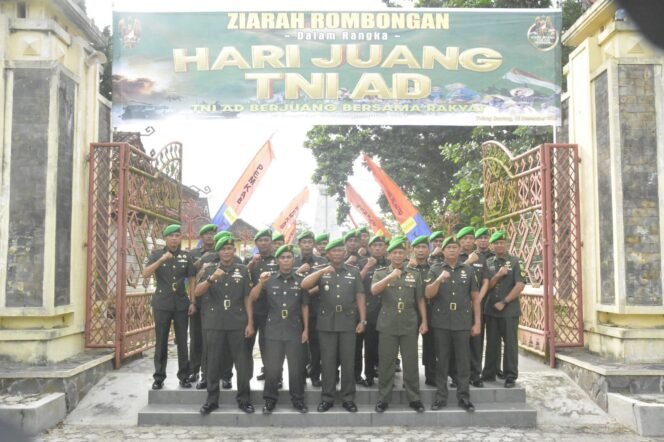 
					Kodim 0426 TB Gelar Ziarah Rombongan Dalam Rangka Peringati Hari Juang TNI-AD Ke-79 TA. 2024