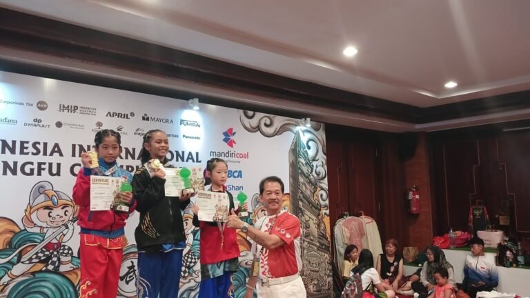 Kado Istimewa Dipenghujung Tahun, Putri Anggota Kodim Klungkung Torehkan Prestasi Di Indonesia Internasional Kungfu Championship