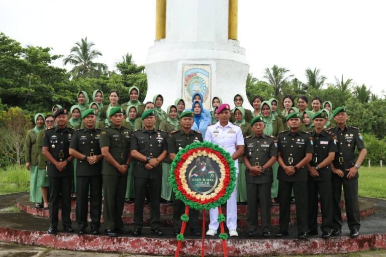 Prajurit Yonmarhanlan XII Ikuti Upacara Ziarah Hari Juang Kartika TNI AD