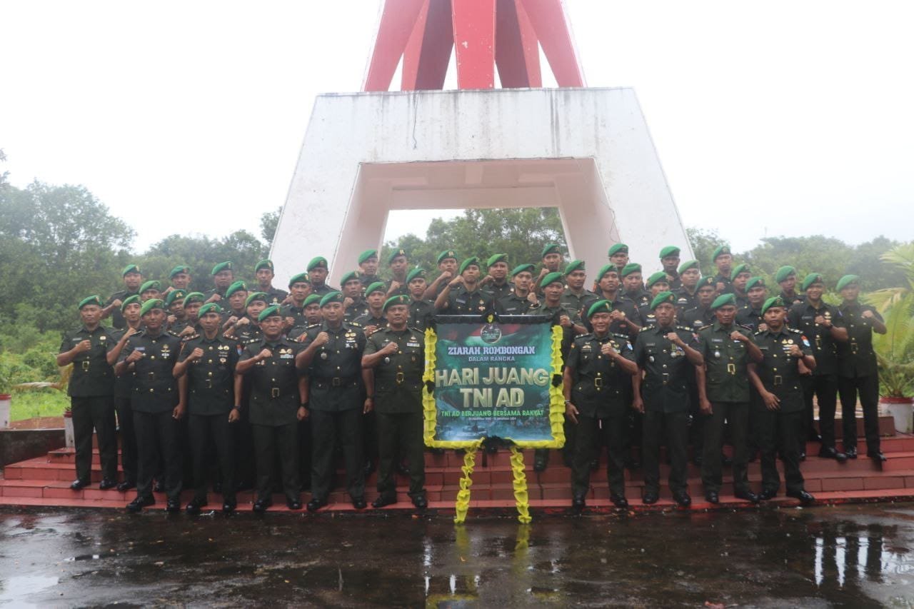 Peringati Hari Juang TNI Angkatan Darat (AD) Ke 79, Tahun 2024 Kodim 1208/Sambas Gelar Ziarah Ke Taman Makam Pahlawan