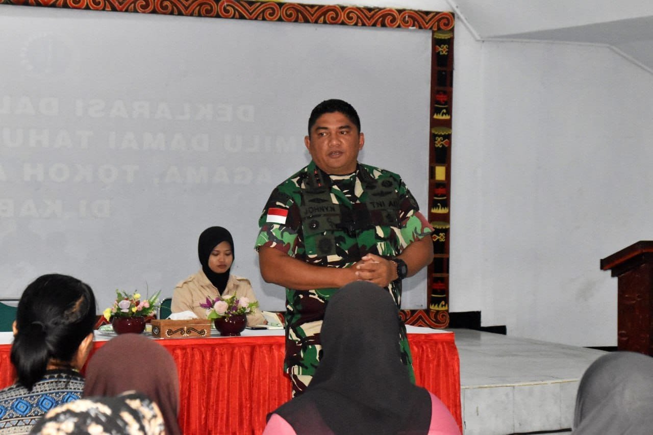 DANDIM 1707/MERAUKE BERIKAN PENGARAHAN KEPADA PETUGAS DAPUR SEHAT DI KAB. MERAUKE