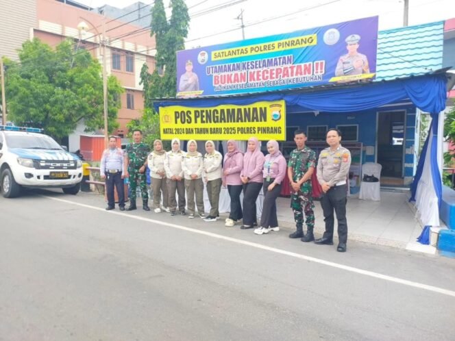 
					Guna Memberikan Rasa Aman, Personel Kodim 1404/Pinrang Laksanakan Kegiatan Pospam Nataru 2024
