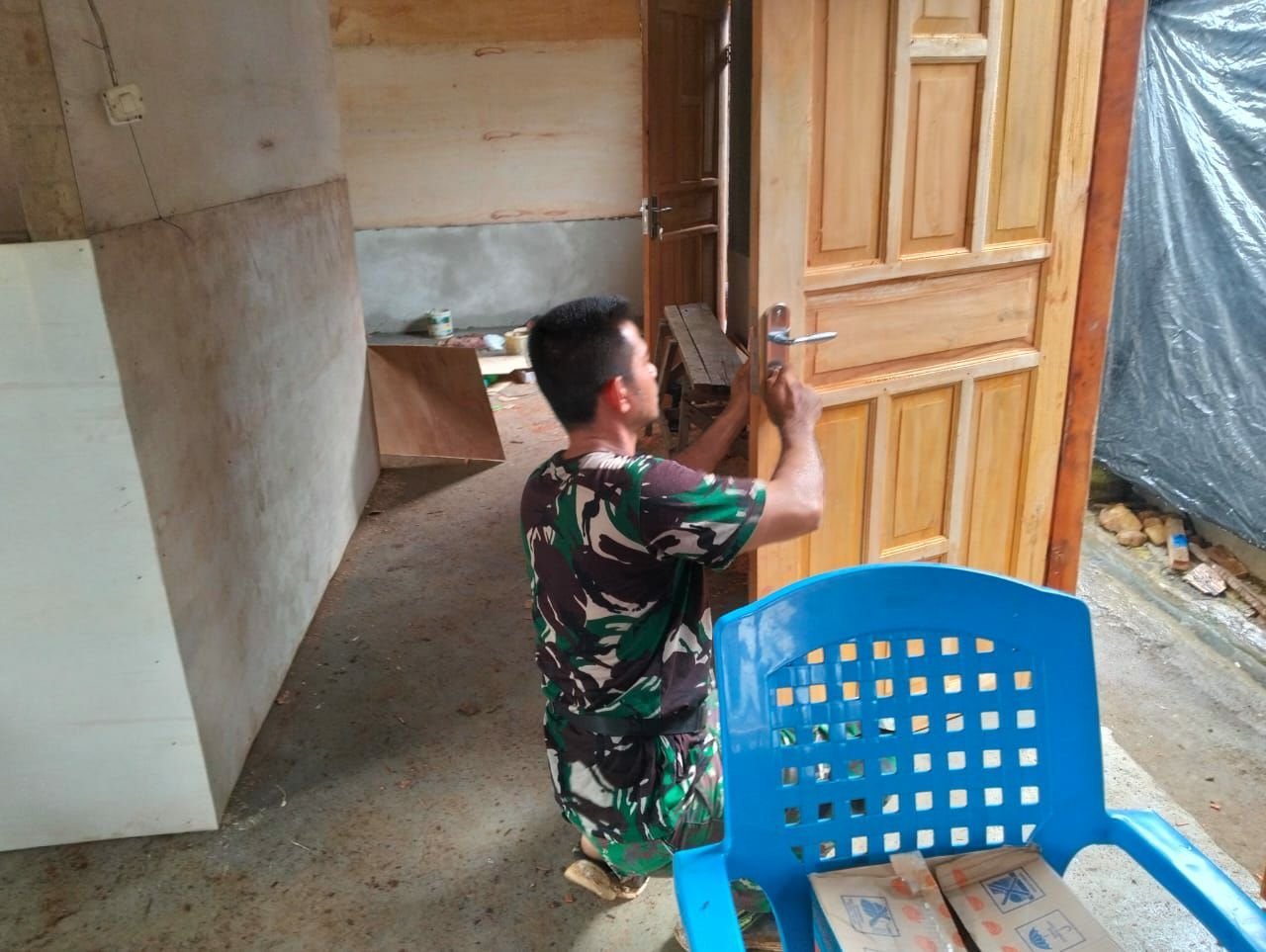 Wujudkan Kepedulian Kodim 1426 Takalar Bersama Baznas Takalar, Rehab Rumah Tidak Layak Huni (RTLH)