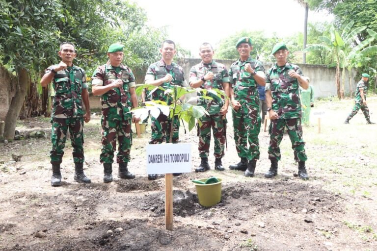 Danrem 141/Toddopuli Melaksanakan Kunjungan Kerja Ke Kodim 1425/Jeneponto, Ini Pesannya