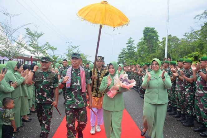 
					Pangdam XIII/Merdeka Tekankan Pentingnya Persatuan Menuju Indonesia Emas 2045