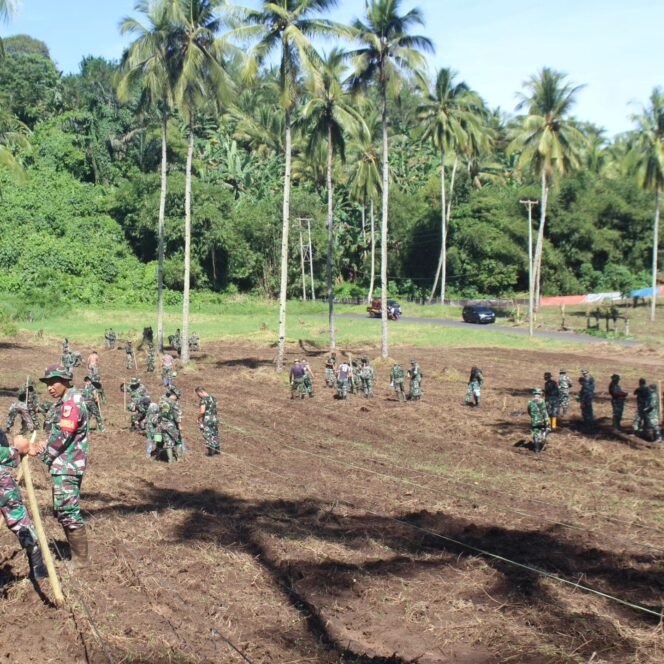 
					Dandim 1309/Manado Pimpin Penanaman Padi Gogo di Kelurahan Pandu