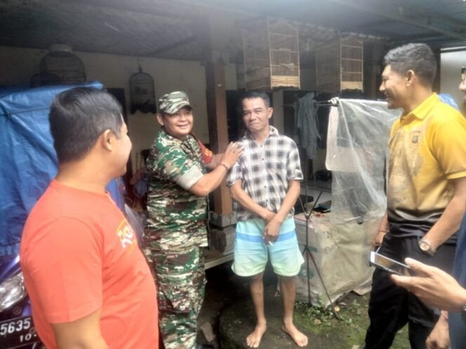 
					Tingkatkan Kondusifitas Wilayah, Aparat Gabungan Di Semarapura Kaja Sidak Duktang