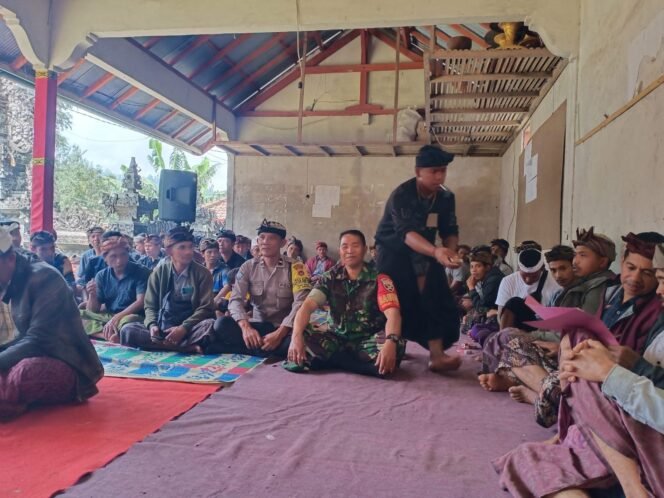 
					Danramil 1626-04/kintamani Penyuluhan Kamtibmas Terkait Sering Terjadinya Peristiwa Gantung Diri