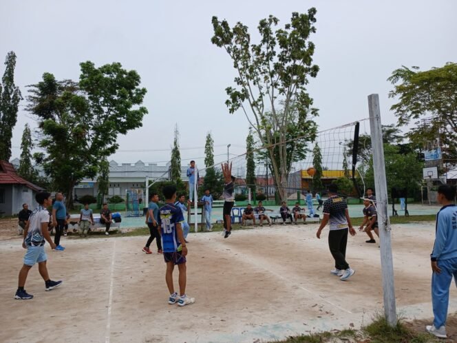 
Kodim 1015/Smpit gelar Komsos dengan Siswa Siswi SMA N 3 Sampit