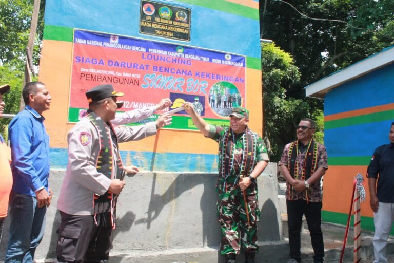 Dandim 1612/Manggarai Resmikan Sumur Bor di Nanga Lanang, Siaga Darurat Kekeringan