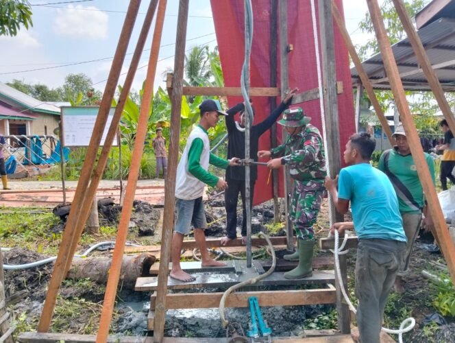 
Kodim 0314/Inhil Bangun Sumur Bor untuk Dukung Akses Air Bersih di Desa Mumpa