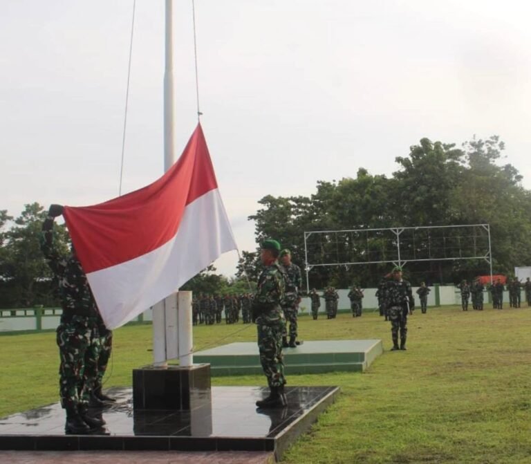 Kodim 1629/SBD Rutin Gelar Upacara Mingguan Setiap Hari Senin