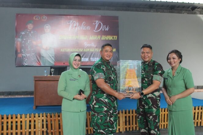 
Kunjungan Kerja dan Pamitan Danrem 162/WB di Kodim 1608/Bima