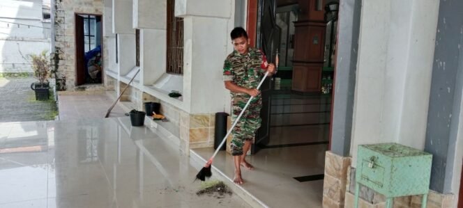 
					Karya Bhakti  Pembersihan Mesjid Agung syuhada Masamba kab. Luwu utara