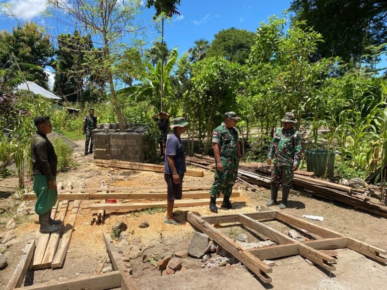 Dansatgas TMMD Kodim 1618/TTU Tinjau Langsung Progres Pembangunan di Desa Lanaus