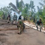 Betonisasi Kanan-Kiri Jalan oleh Satgas TMMD Kodim 1619/Tabanan, Jaga Kualitas dan Ketahanan Jalan