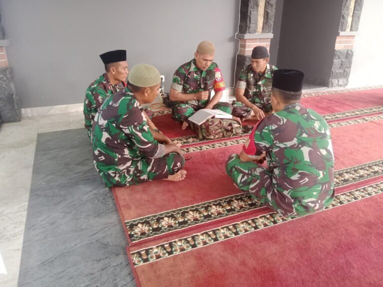 TADARUS AL-QUR’AN PERSONEL KORAMIL 1608-04/WOHA DI MUSHOLLA KODIM 1608/BIMA.