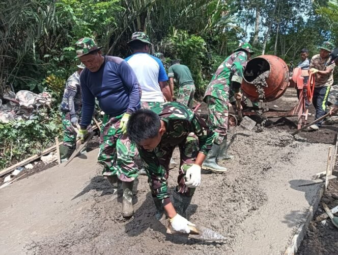 
Peduli Warga, TMMD ke-123 Kodim 1619/Tabanan Bangun Rumah Layak Huni untuk I Putu Sudiantara Giri