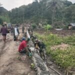 Pengerjaan Pembukaan jalan Usaha Tani Satgas TMMD Ke 123 Kodim 1628/Sumbawa Barat Sudah Mencapai 81%.