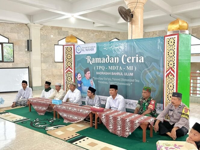 
					Babinsa Kampung Kusamba Atensi Pesantren Kilat TPQ, MDTA Dan MII