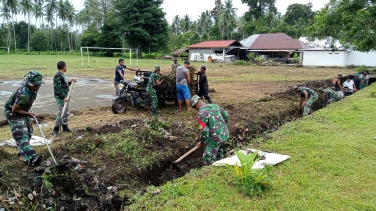 Kodim 1501/Ternate Gelar Jumat Berkah dengan Karya Bhakti di Desa Balisoan