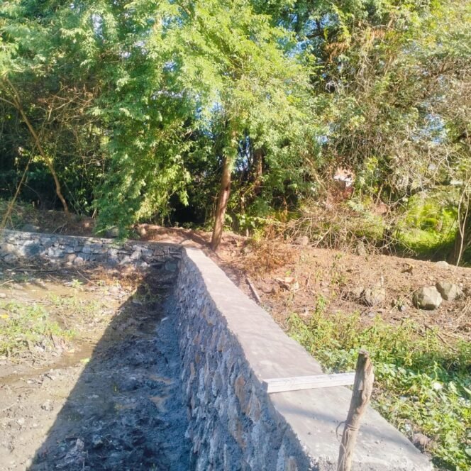 
					Pentalutan Embung Oleh Satgas TMMD Ke-124 Di Desa Lanjut Rampung, Warga Siap Tampung Air