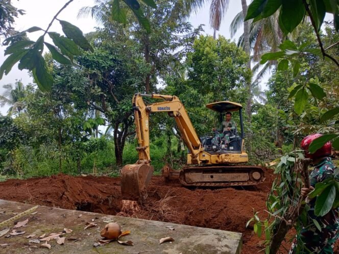 
					Excavator Diterjunkan, Percepatan Pekerjaan Fisik TMMD Ke-124 Kodim 1609/Buleleng Dimulai