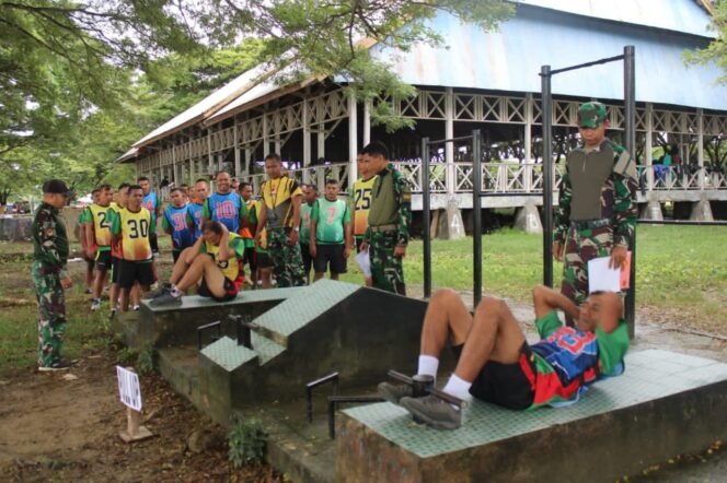 
Latihan Fisik Ketat! Anggota Kodim 1416/Muna Jalani Samapta Periodik I