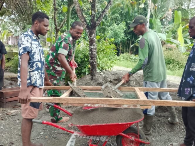 
Dedikasi Personel Satgas dalam Mendukung Kelancaran TMMD ke-124