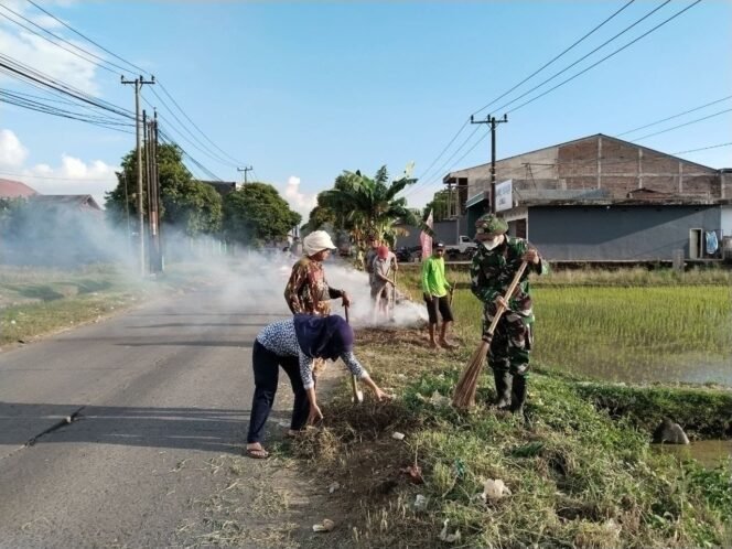 
					Wujudkan Kemanunggalan TNI-Rakyat, Babinsa Lakukan Ini!