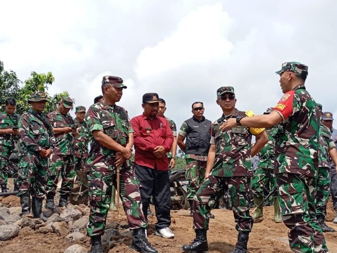 
					Aster Kasad Tinjau Posko TMMD ke-124 dan Sasaran Fisik di Buleleng, Dorong Akselerasi Pembangunan Desa