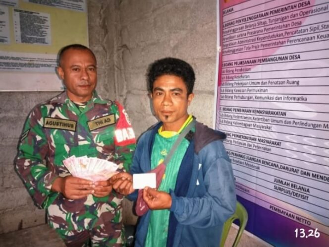 
					Pastikan BLT Tepat Sasaran Ke Warga Yang Kurang Mampu, Babinsa Laksanakan Pendampingan Penyaluran BLT Di Desa Noemeto