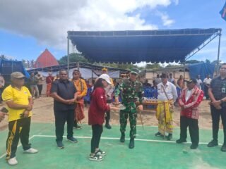 Dandim 1621/TTS Hadiri Upacara Hardiknas 2025, Tegaskan Komitmen TNI Dukung Pendidikan di Timor Tengah Selatan