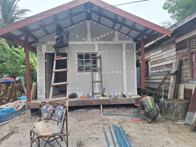 
					TMMD ke-124 Kodim 1012/Buntok Masuki Tahap Akhir RTLH di Desa Wungkur Baru