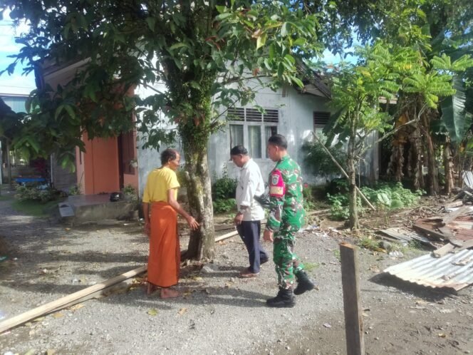 
					Babinsa Koramil 07/ Johan Pahlawan Laksanakan Komsos dengan Masyarakat Desa Rundeng