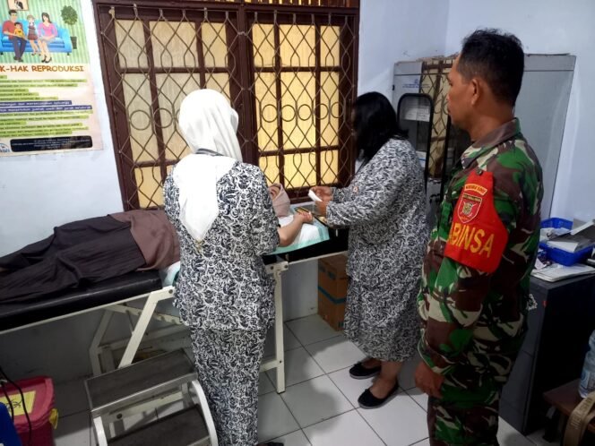 
					Sinergi TNI dan Pemerintah Daerah dalam Pelayanan KB Serentak di HSU: Membangun Keluarga Sehat dan Sejahtera