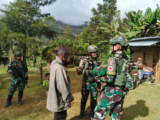 
					Komsos Satgas Yonif 614/RJP: Meningkatkan Hubungan dengan Masyarakat di Lanny Jaya