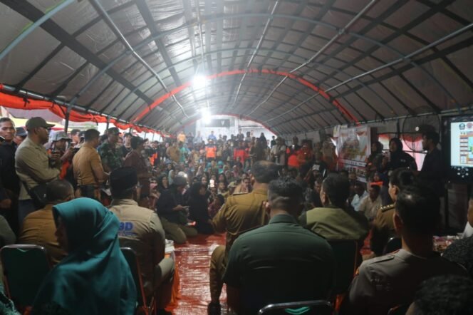 
					Dandim 1509/Labuha Ikuti Kunjungan Kerja Gubernur Maluku Utara dan Tim BNPB ke Halmahera Selatan