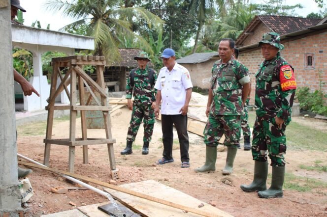 
					Dansatgas TMMD ke-125 Tinjau Titik Air Sasaran 3 di Kampung Moris Jaya