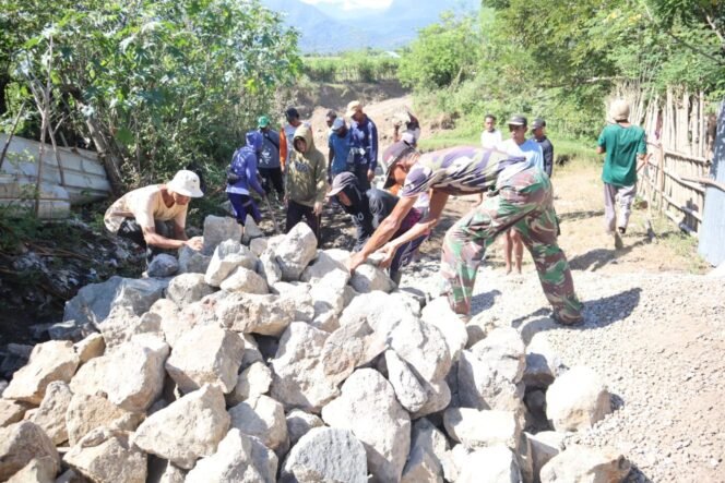 
Akses Baru untuk Petani, Jembatan TMMD Permudah Distribusi Hasil Panen di Kalabeso