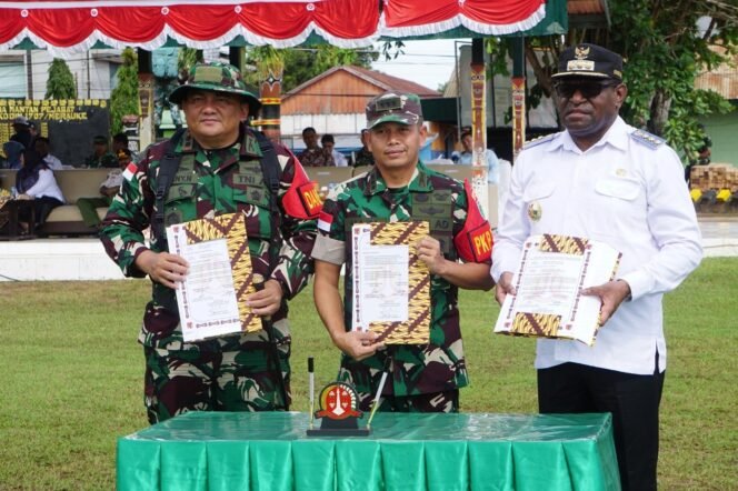 
					PRAJURIT TAK HANYA MENJAGA NEGERI, MELALUI TMMD MEMBUKA AKSES KESEJAHTERAAN MASYARAKAT