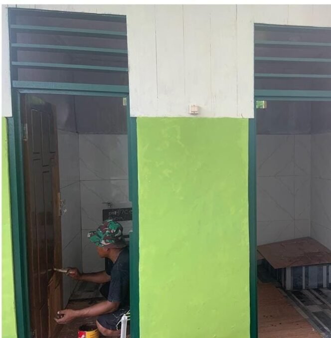 
					Tak Hanya Kokoh, Satgas TMMD Kodim 1705/Nabire Juga Perhatikan Kerapian MCK Sekolah