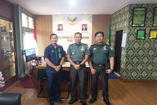 
					Dandim Tabanan Lakukan Silaturahmi ke Pengadilan Negeri dan Puri Agung Tabanan