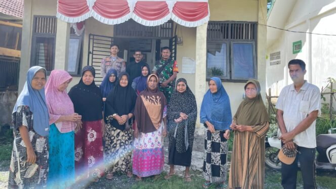 
					Babinsa Kodim 0114/Aceh Jaya Dampingi Penyaluran BLT DD 2025 di Desa Alue Punti, Pastikan Bantuan Tepat Sasaran