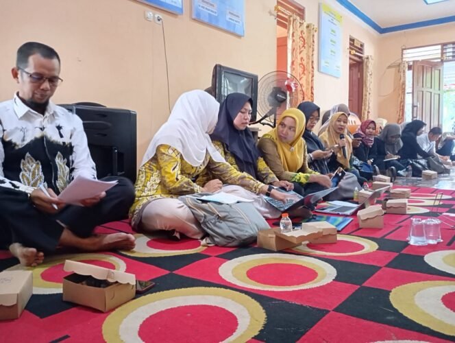 
					Babinsa dan Stakeholder Bersinergi untuk Menurunkan Angka Stunting di Desa Amparaya