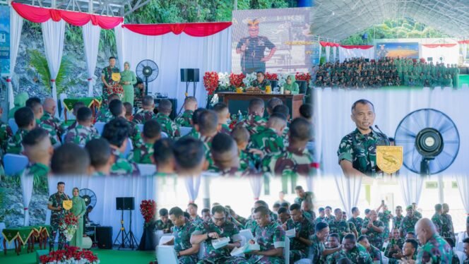 
					Laporan Korps Pindah Satuan Pamen Korem 182/JO: Danrem Berikan Penghargaan dan Harapan