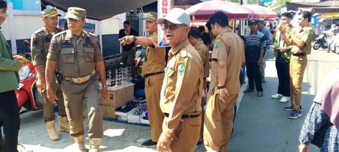 
					TNI Dukung Penertiban Pasar: Koramil 1001-10/Babirik Berperan Aktif