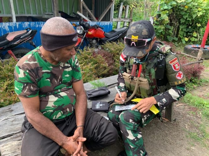 
					Satgas Yonif 614/RJP Pos Pirime Peduli Kesehatan Masyarakat Papua